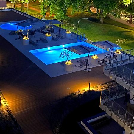 Apartamenty Navigator- Nadmorskie Tarasy Port Kołobrzeg Eksteriør billede