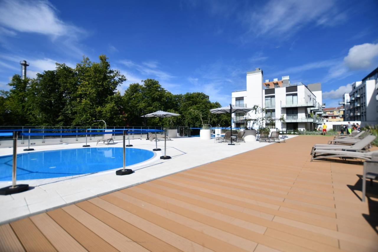 Apartamenty Navigator- Nadmorskie Tarasy Port Kołobrzeg Eksteriør billede