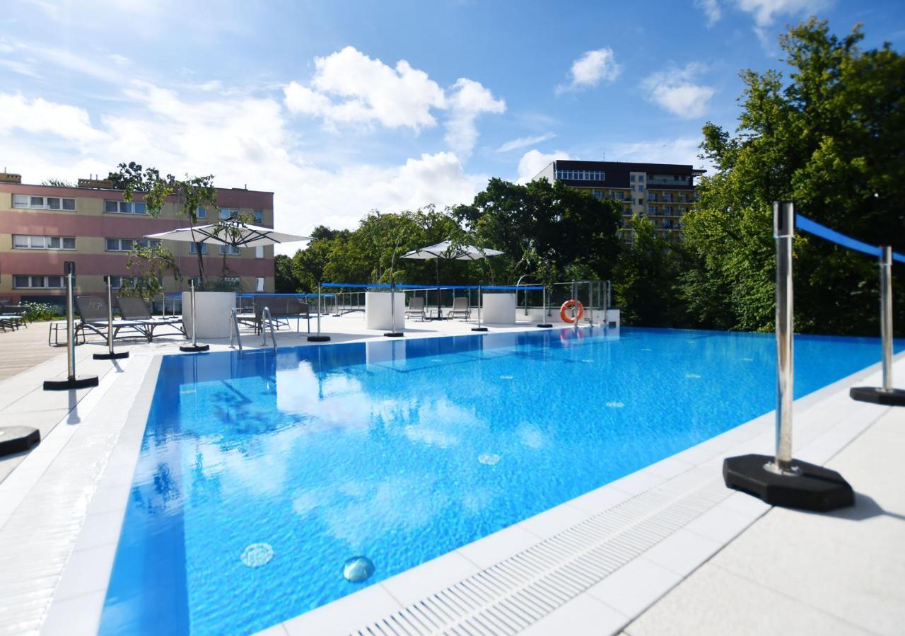 Apartamenty Navigator- Nadmorskie Tarasy Port Kołobrzeg Eksteriør billede